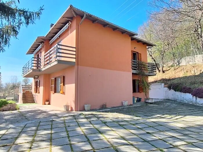 Casa in vendita in Civitella Casanova