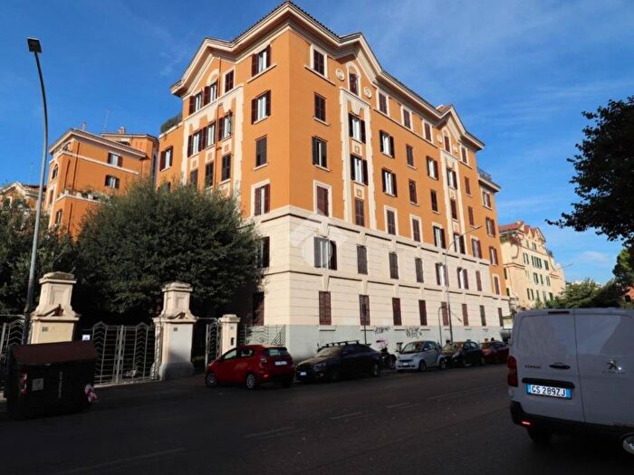 Appartamento bilocale in affitto in Via taranto, Villa Fiorelli, Roma