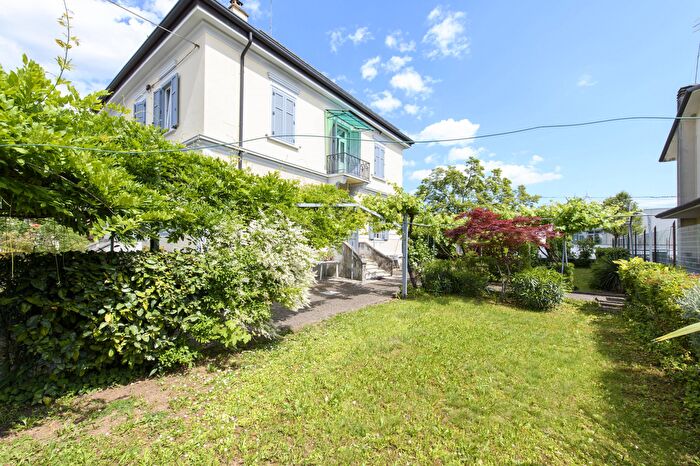 Case in Vendita e in Affitto - 2