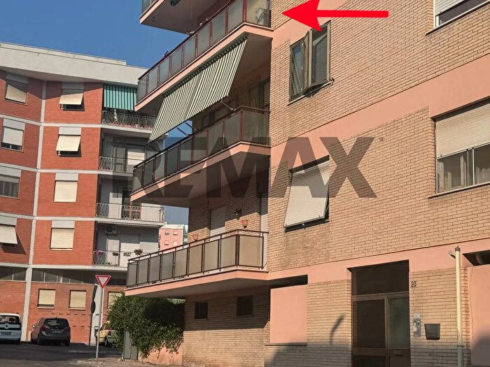 Appartamento con 6 locali in vendita in Civitavecchia