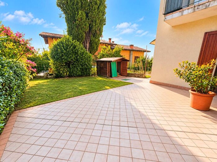 Appartamento quadrilocale in affitto in Centro, Cavriana