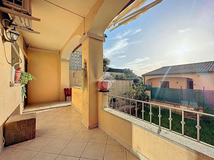 Casa trilocale in vendita in Via Pastura, Arzachena