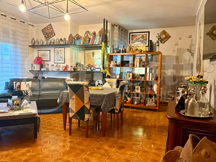 Appartamento quadrilocale in vendita in Via Giuseppe Biasi, Alghero