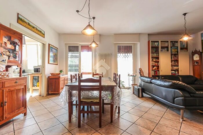 Appartamento quadrilocale in vendita in Via Gobetti, Castenaso