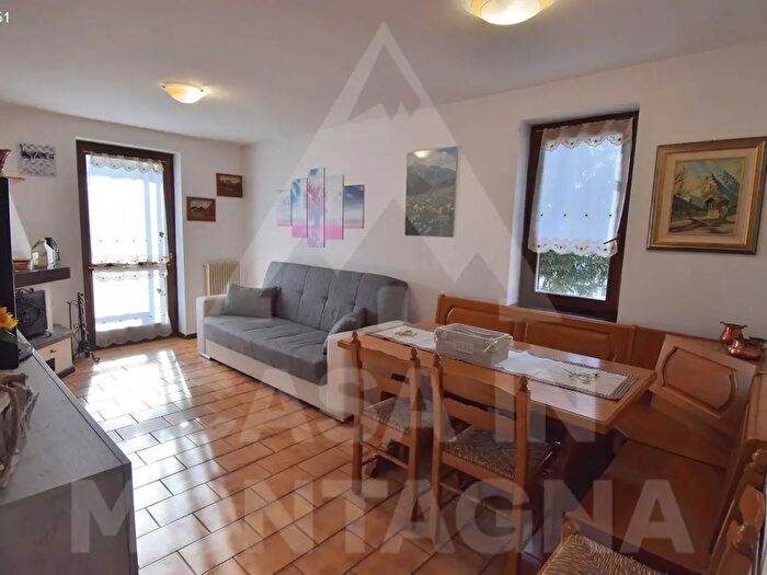 Appartamento trilocale in vendita in Ville di Fiemme