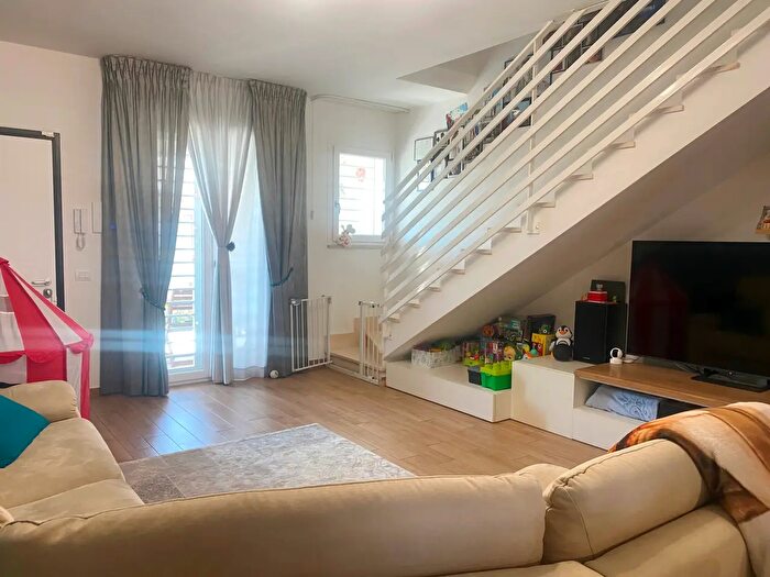 Casa trilocale in vendita in Via Marano Equo, Guidonia Montecelio