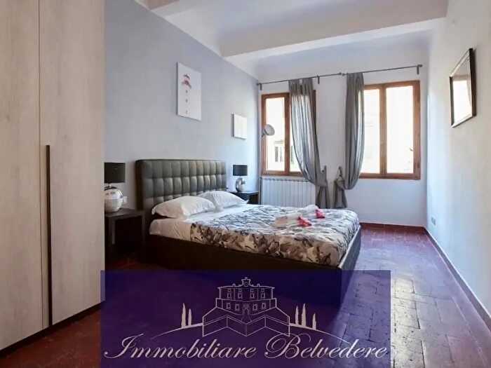 Appartamento trilocale in affitto in Piazza del Carmine, Firenze