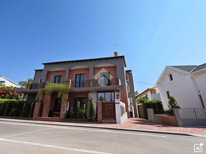 Appartamento con 6 locali in vendita in Via di Orvieto, Allerona