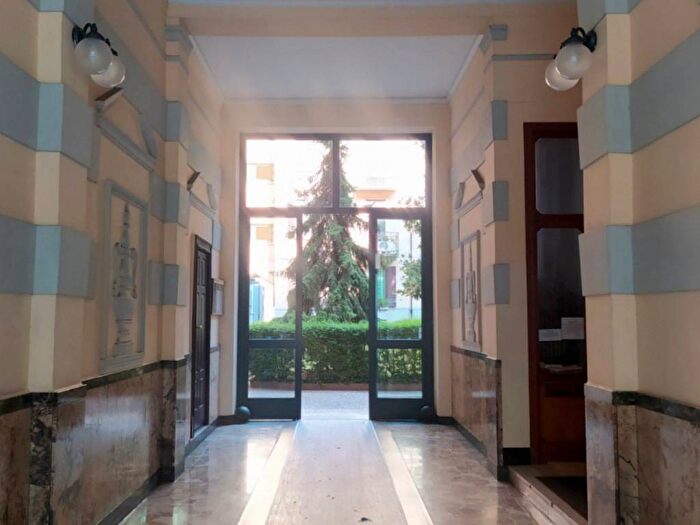 Appartamento monolocale in affitto in Via Gioacchino Murat, Istria, Milano