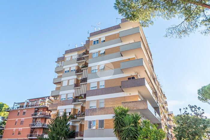 Appartamento trilocale in vendita in Via Monte Bianco, Guidonia Montecelio