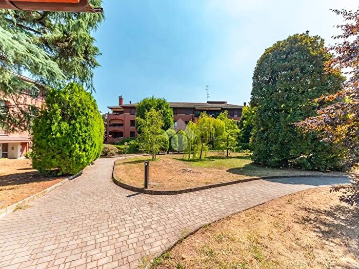 Appartamento trilocale in vendita in Via Gran Paradiso, Arese