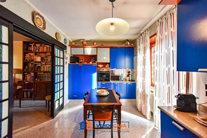 Case in Vendita e in Affitto - 3