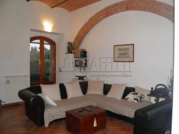 Appartamento quadrilocale in affitto in Strada di Busseto, Siena