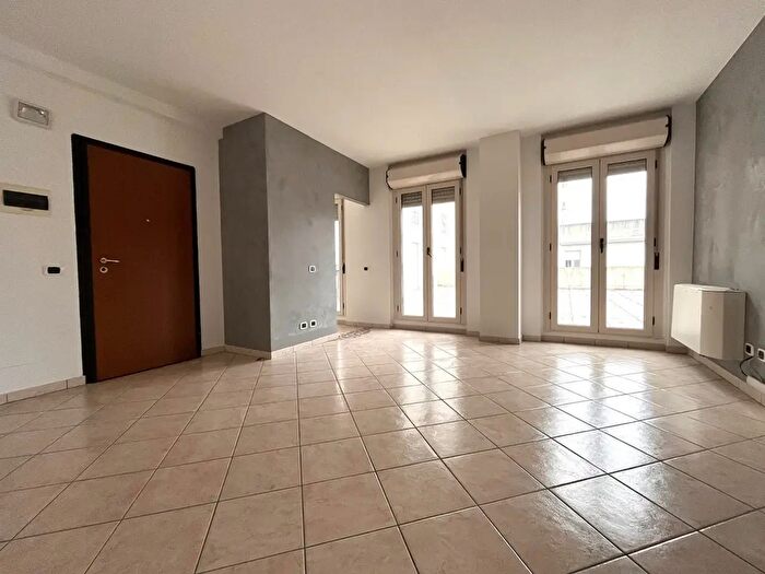 Appartamento trilocale in affitto in Via Sacro Cuore, Rovigo