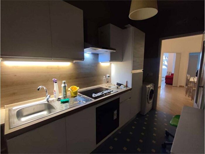 Appartamento con 5 locali in affitto in VIA FILIASI, Mestre, Venezia