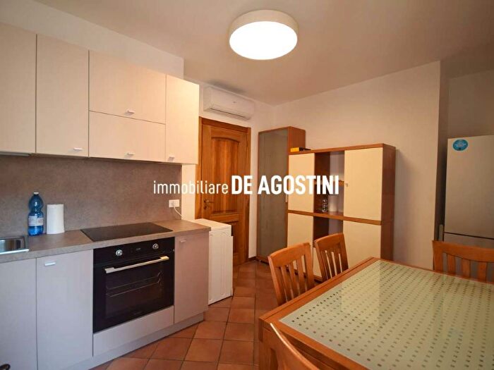 Appartamento trilocale in affitto in via Vicolo Donatori di Sangue, Centro, Arona