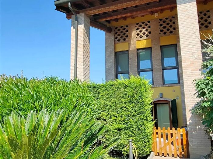 Casa trilocale in vendita in Cascina Barbinetta, Lodi