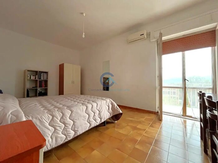 Appartamento trilocale in vendita in Via Colombo Cristoforo, Catanzaro