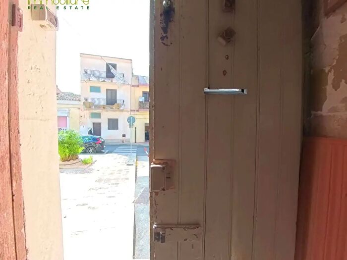 Casa con 17 locali in vendita in Santa Croce Camerina