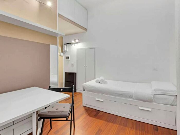 Appartamento monolocale in affitto in Via Alessandro Tadino, Buenos Aires, Milano