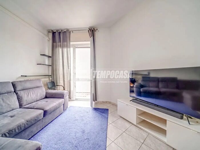 Appartamento trilocale in vendita in Via XXV Aprile, Carnago