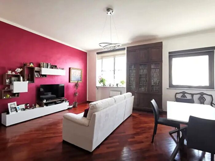 Appartamento quadrilocale in vendita in Via Stefano Clemente, Torino