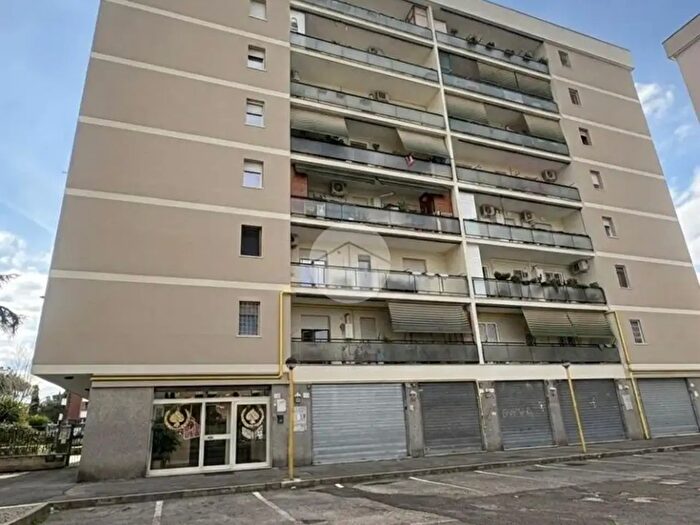 Appartamento bilocale in vendita in Via Fiume Giallo, Roma