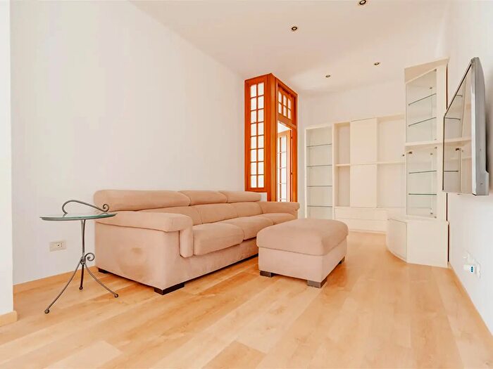 Appartamento trilocale in vendita in Via Raffaello Sanzio, Ancona