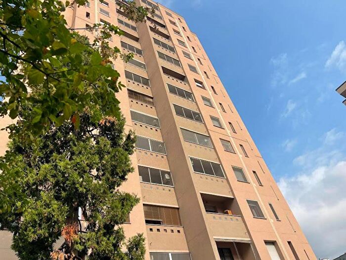 Appartamento trilocale in vendita in Via Mario Borsa, Gallaratese, Milano