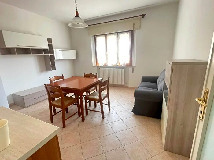 Appartamento trilocale in affitto in Pistoia