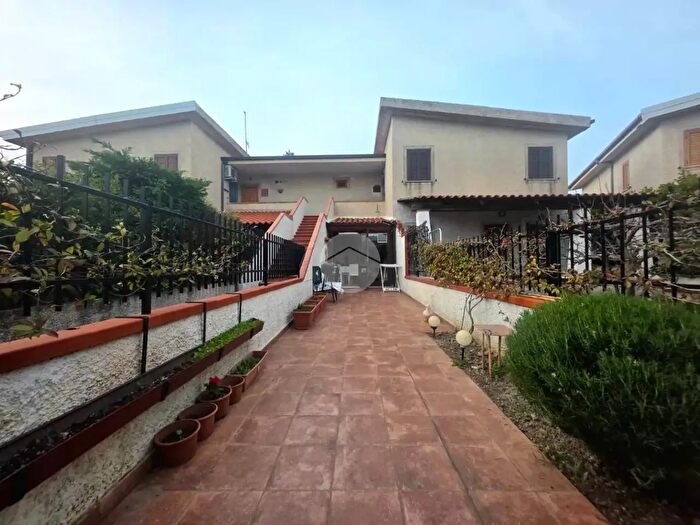 Appartamento trilocale in vendita in Contrada Dino, San Nicola Arcella