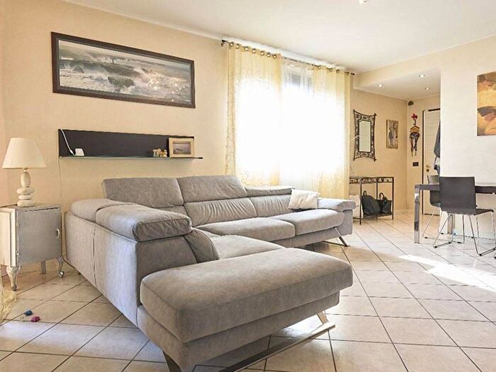 Appartamento trilocale in vendita in Cascina Rovina, Noviglio