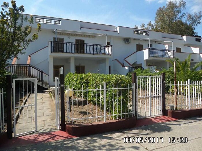 Casa quadrilocale in affitto in Contrada Pezzo Mazzullo No Number, Villapiana Scalo, Villapiana