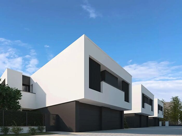 Casa con 5 locali in vendita in Zona Sacca, Modena