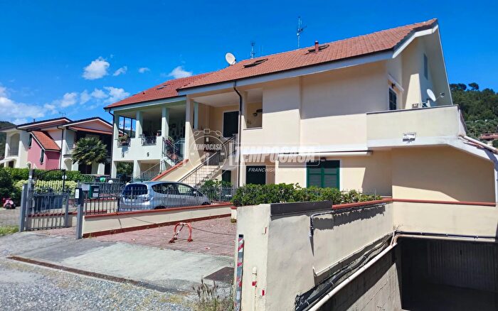 Appartamento bilocale in vendita in Andora