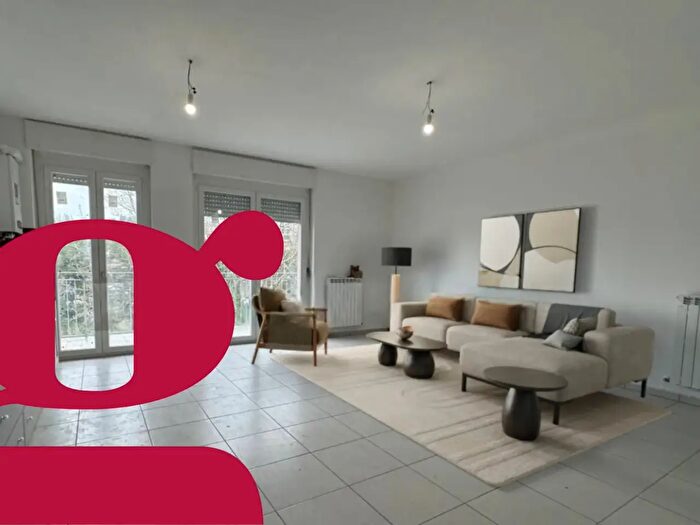 Appartamento quadrilocale in vendita in Via Fratelli Ottaviani, Recanati