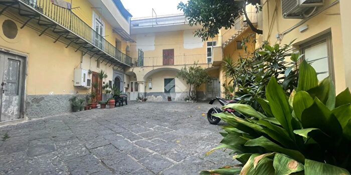 Appartamento bilocale in vendita in Via dei Fiori, Mugnano Di Napoli