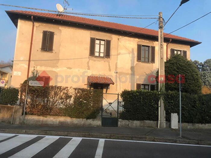 Casa trilocale in vendita in Via Monti, San Vittore Olona