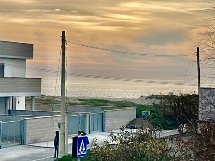 Appartamento quadrilocale in affitto in Viale di Focene, Focene, Fiumicino