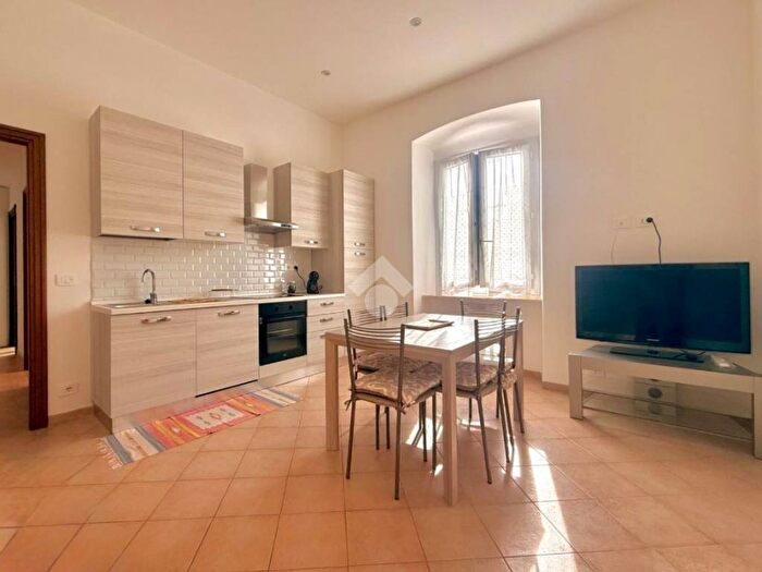 Appartamento quadrilocale in affitto in Via della Libertà, Foce, Genova