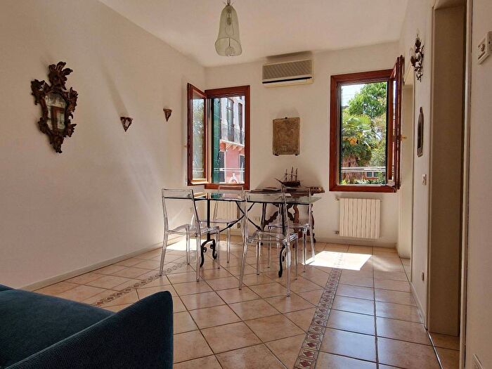 Appartamento bilocale in affitto in Castello, Santi Giovanni e Paolo Santa Maria Formosa, Venezia