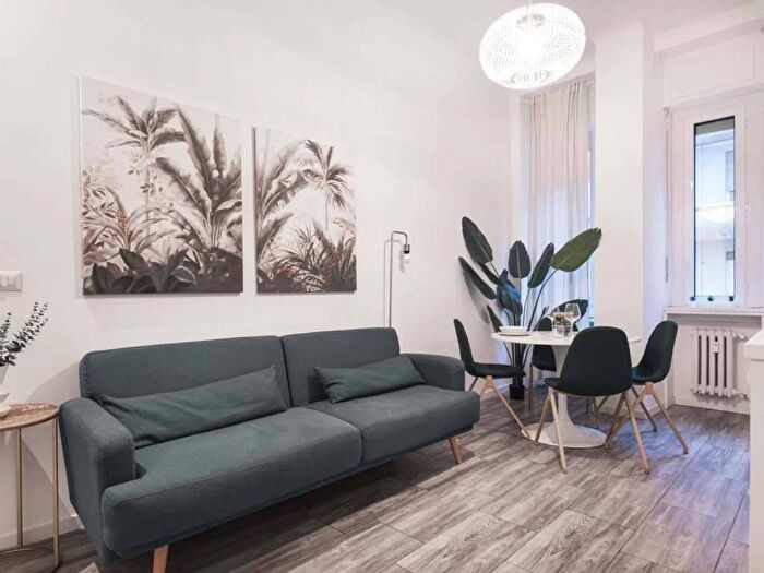 Appartamento bilocale in affitto in Viale Tunisia, Repubblica, Milano