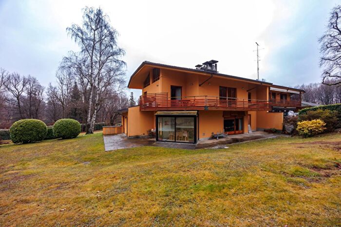 Appartamento con 5 locali in vendita in Via Rotta Golf, Fiano