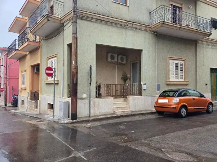 Appartamento quadrilocale in vendita in Via Berta, Parabita