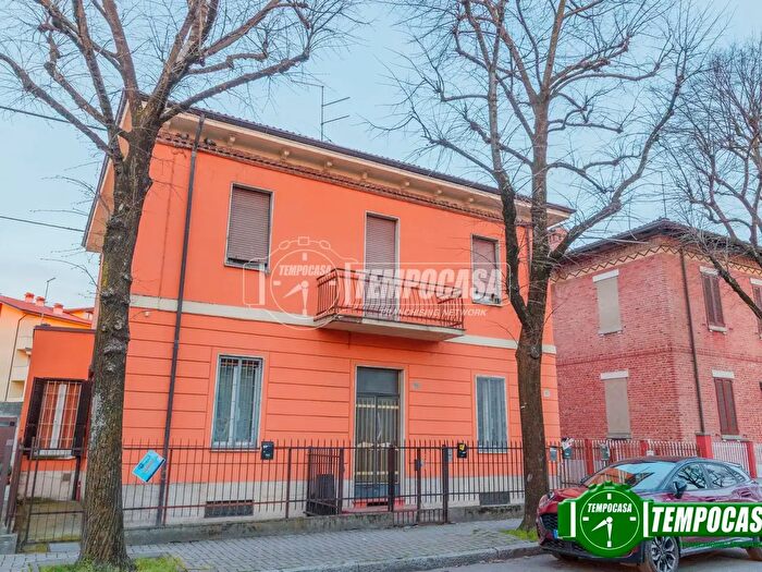 Appartamento bilocale in vendita in Strada Farnesiana, Piacenza