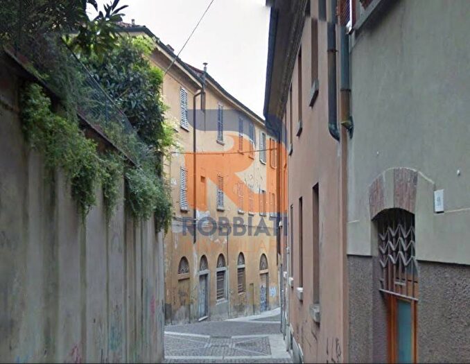 Appartamento monolocale in affitto in Via Dei Molini, Centro Storico, Pavia