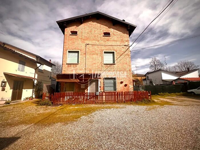 Appartamento trilocale in vendita in Via Calcina Nuova, San Giovanni In Persiceto