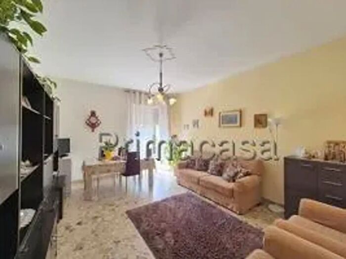 Appartamento quadrilocale in vendita in Via Mantovana, Verona