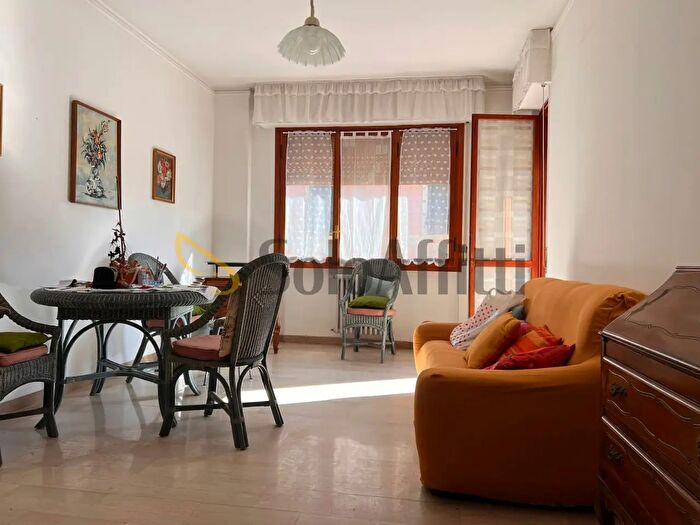 Appartamento quadrilocale in affitto in Rapallo