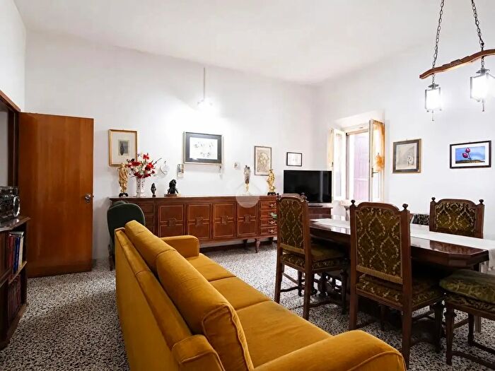 Appartamento trilocale in vendita in Via Gatti Seconda, Cesena